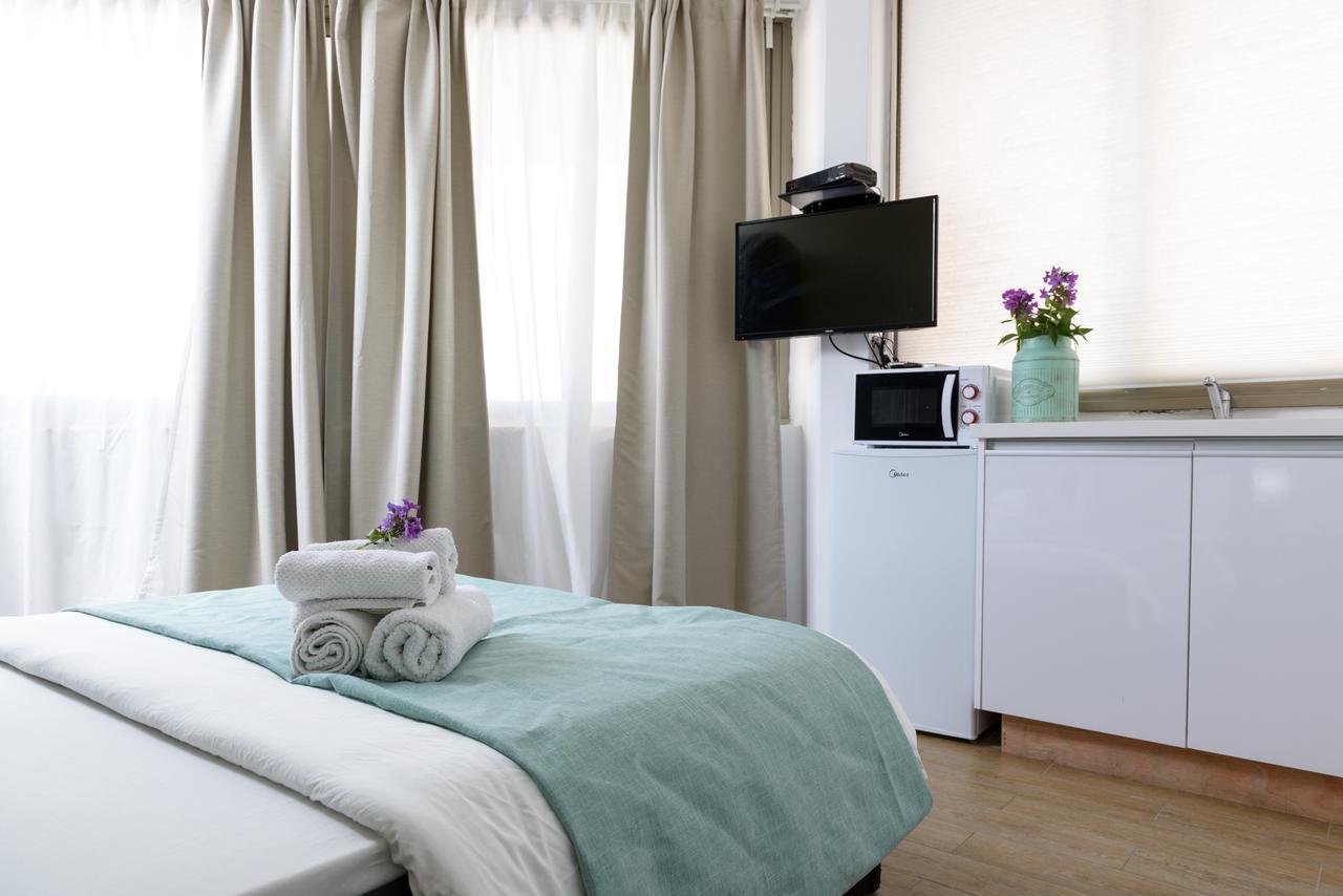 Studio & Apartments On The Beach By Aspentlv Τελ Αβίβ Εξωτερικό φωτογραφία