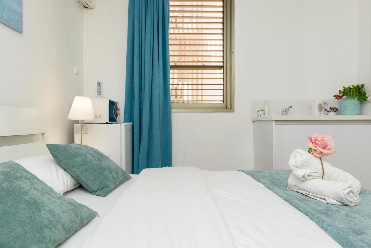 Studio & Apartments On The Beach By Aspentlv Τελ Αβίβ Εξωτερικό φωτογραφία