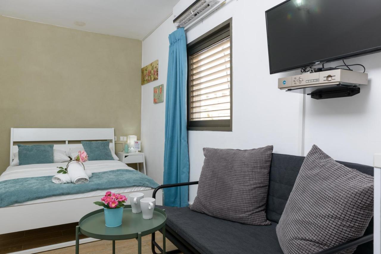 Studio & Apartments On The Beach By Aspentlv Τελ Αβίβ Εξωτερικό φωτογραφία