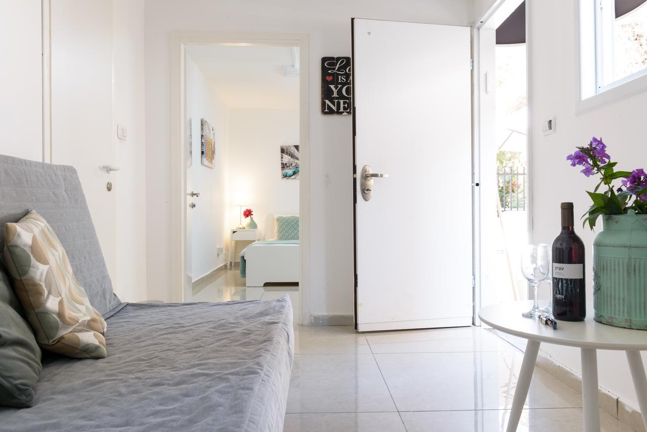 Studio & Apartments On The Beach By Aspentlv Τελ Αβίβ Εξωτερικό φωτογραφία