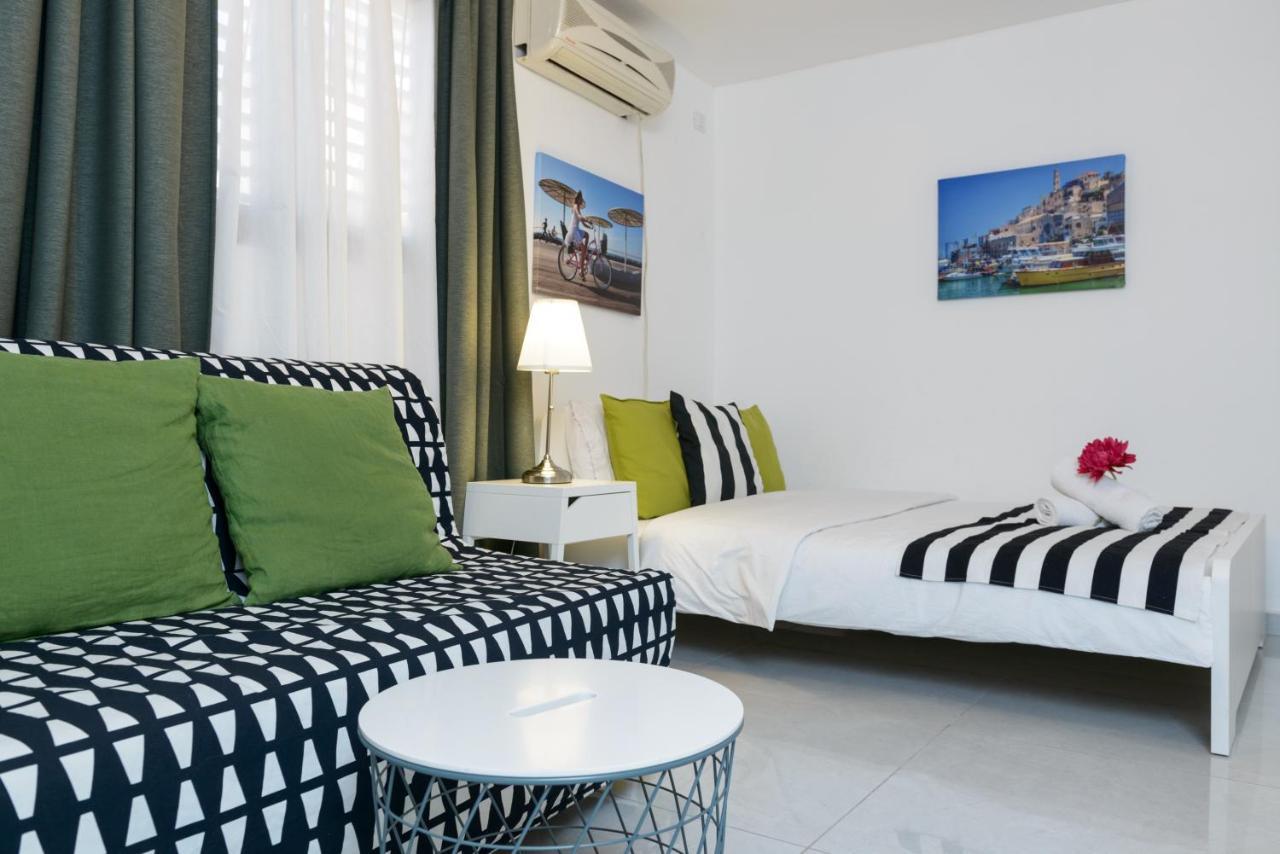 Studio & Apartments On The Beach By Aspentlv Τελ Αβίβ Εξωτερικό φωτογραφία