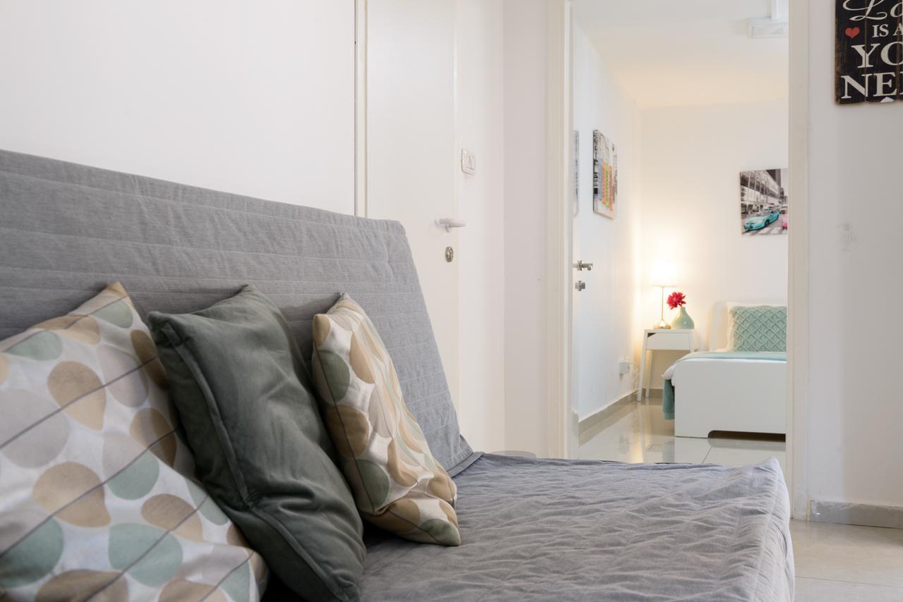 Studio & Apartments On The Beach By Aspentlv Τελ Αβίβ Εξωτερικό φωτογραφία