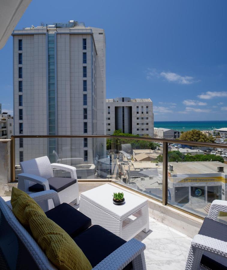 Studio & Apartments On The Beach By Aspentlv Τελ Αβίβ Εξωτερικό φωτογραφία