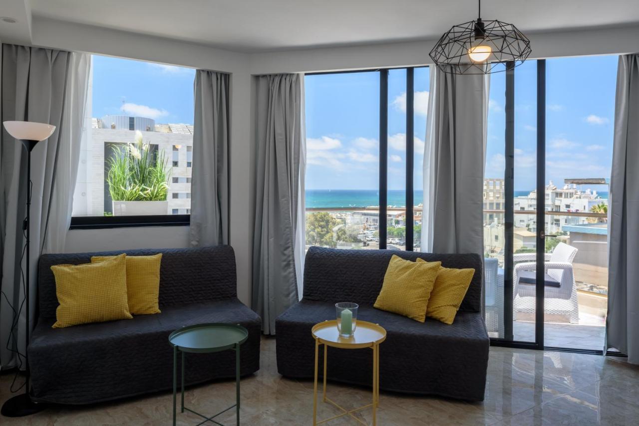 Studio & Apartments On The Beach By Aspentlv Τελ Αβίβ Εξωτερικό φωτογραφία